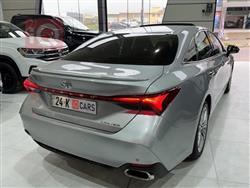 تويوتا أفالون